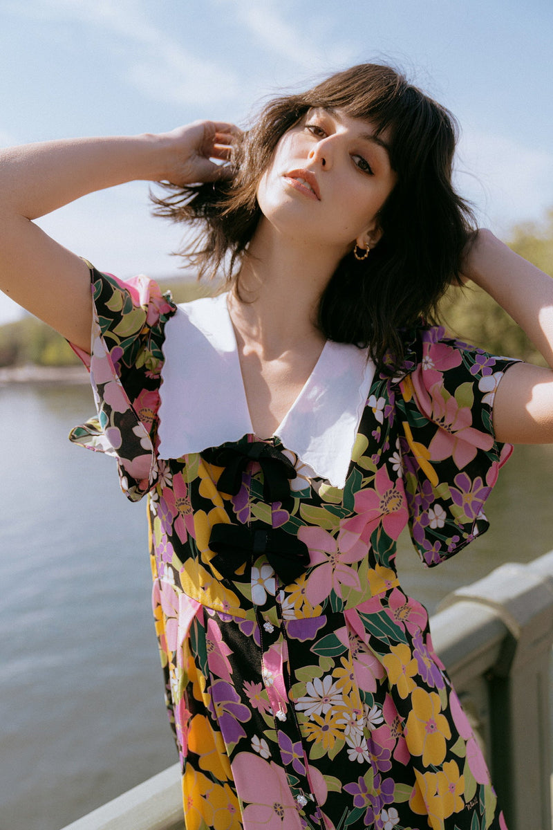 Short Sleeve V-neck Print Mini Dress Blcak