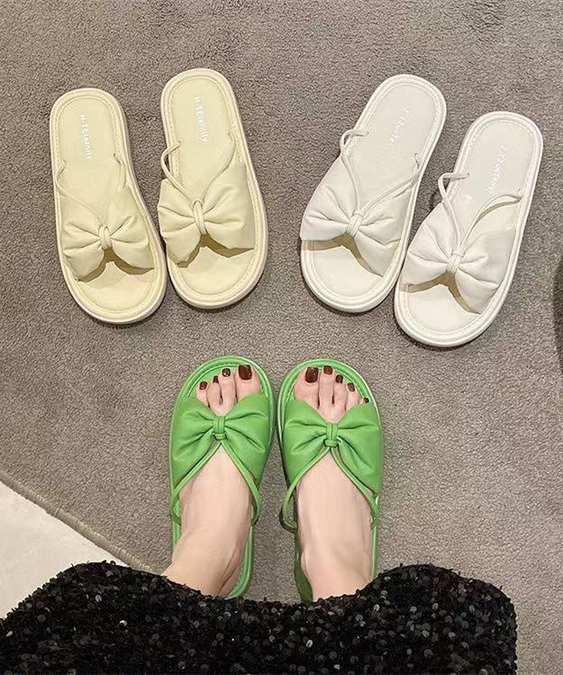 Casually Elegant Slippers with a Refined Edge