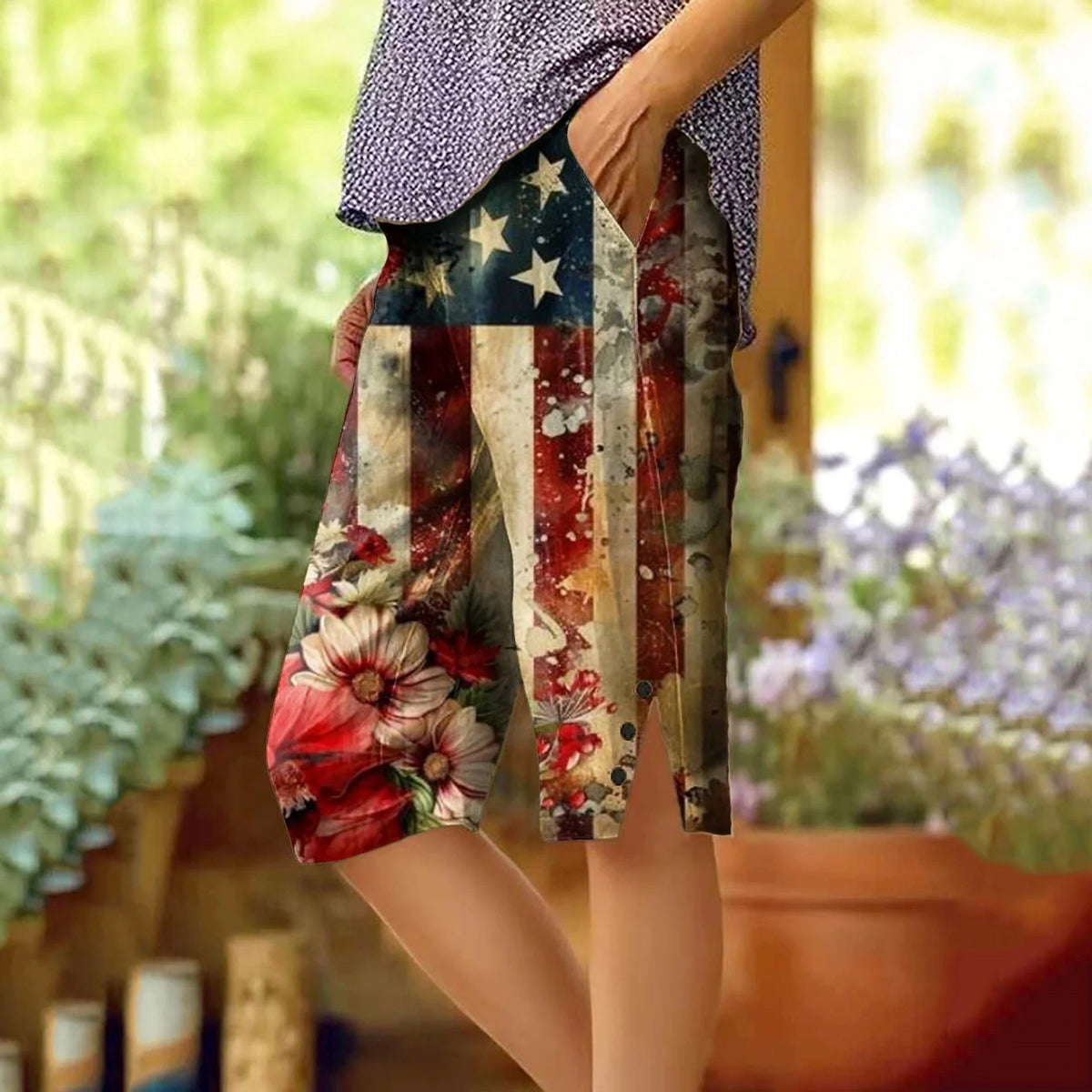 Retro Independent Day In America Flag And Floral Art Graphics Button Slit Design Cozy Linen Shorts elevenforest