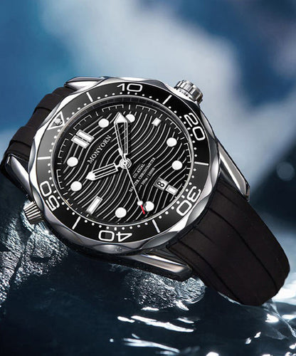 Stylish Black Metal Quartz Movement Silicone Watches