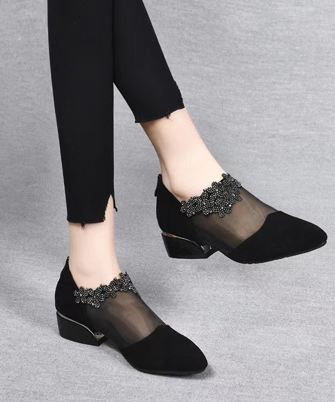 Beautifully Finished Heels in a Timeless Design