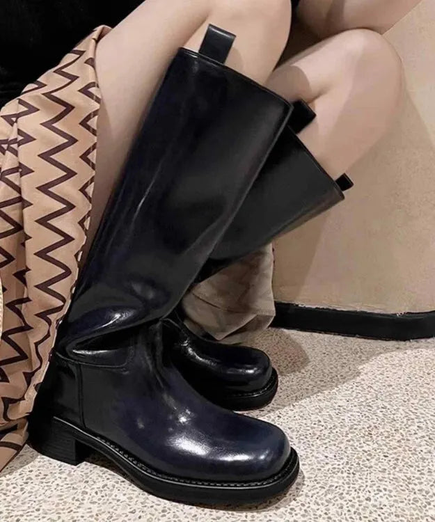 Casually Elegant Boots with a Refined Edge