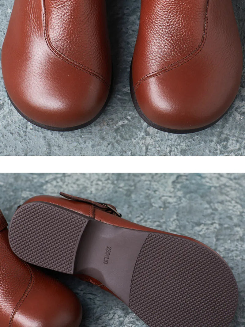 Subtly Elegant Boots with a Refined Vintage Look