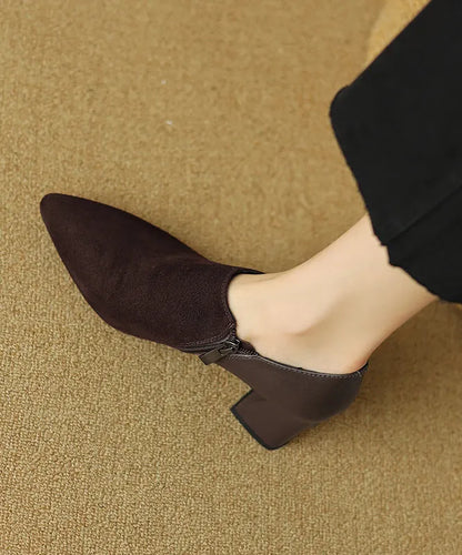 Subtly Elegant Heels with a Refined Vintage Look