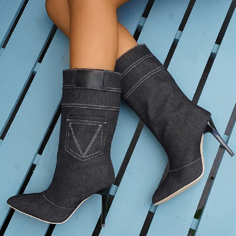 Effortlessly Elegant Shoes with a Timeless Design