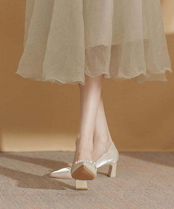Classic Vintage Heels with a Flattering Fit