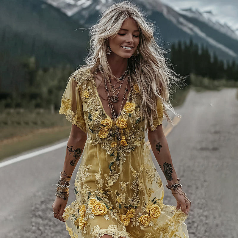 Women's Vintage Yellow Roses And Floral Art Print V-neck Mini Dress elevenforest
