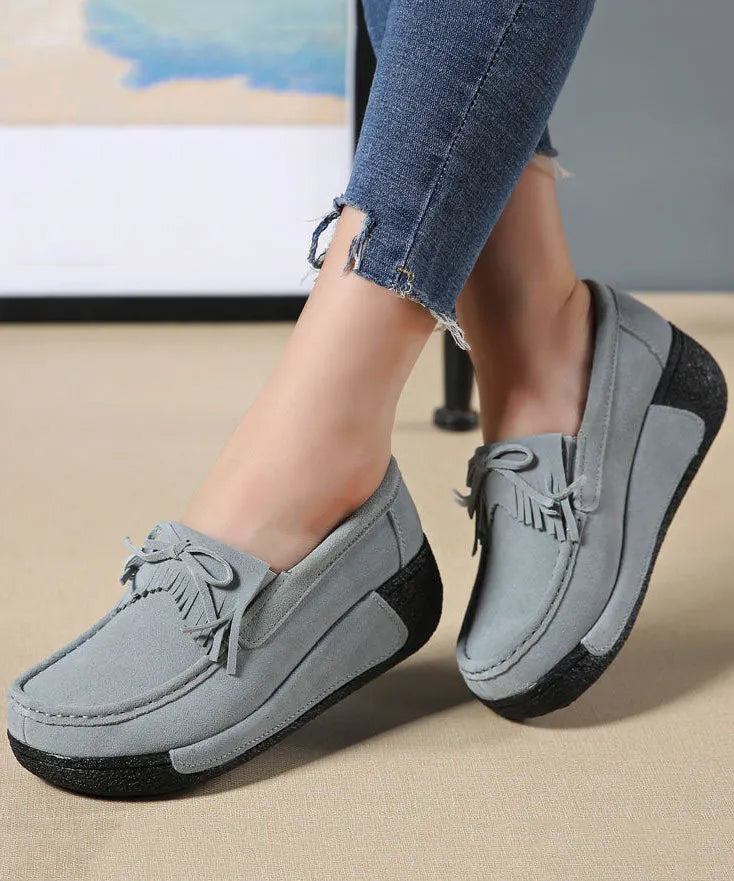 Subtly Elegant Heels with a Refined Vintage Look