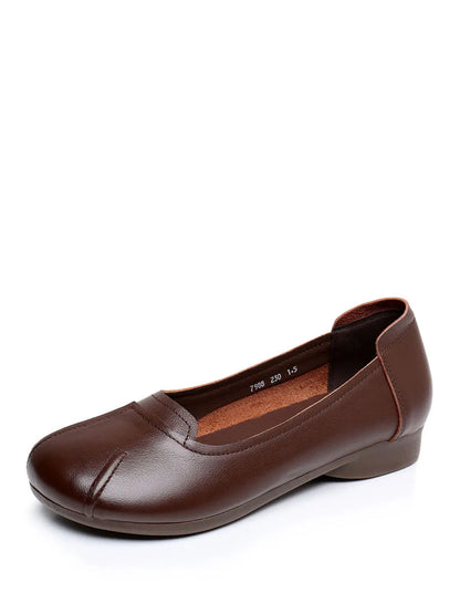 Classic Vintage Shoes with a Flattering Fit