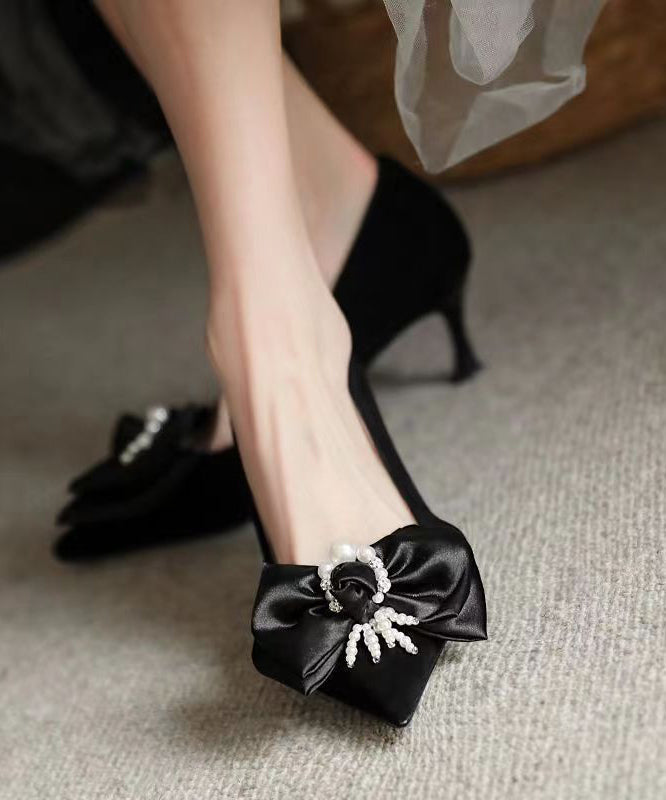 Casually Elegant Heels with a Refined Edge