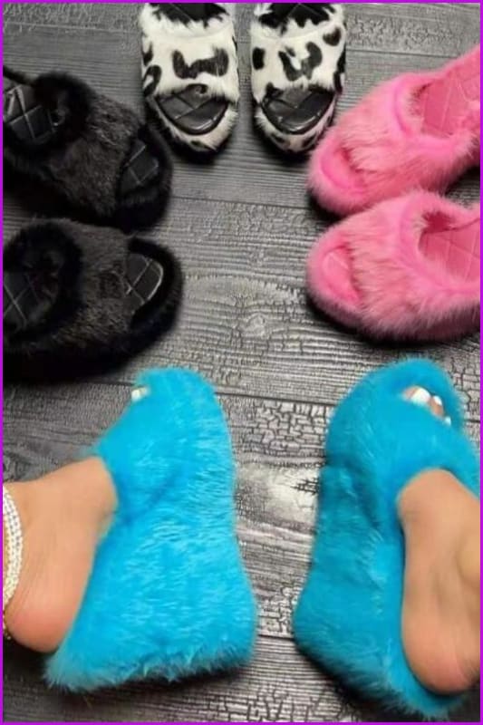 Beautifully Finished Slippers in a Timeless Design