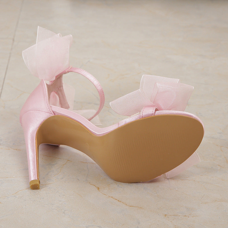 Finely Styled Shoes with a Classic Vintage Look