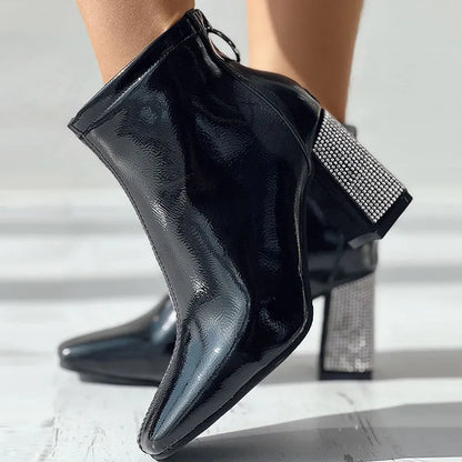 Finely Styled Shoes with a Classic Vintage Look