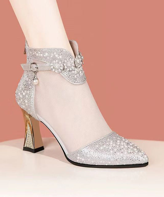 Elegantly Styled Boots for Everyday Wear