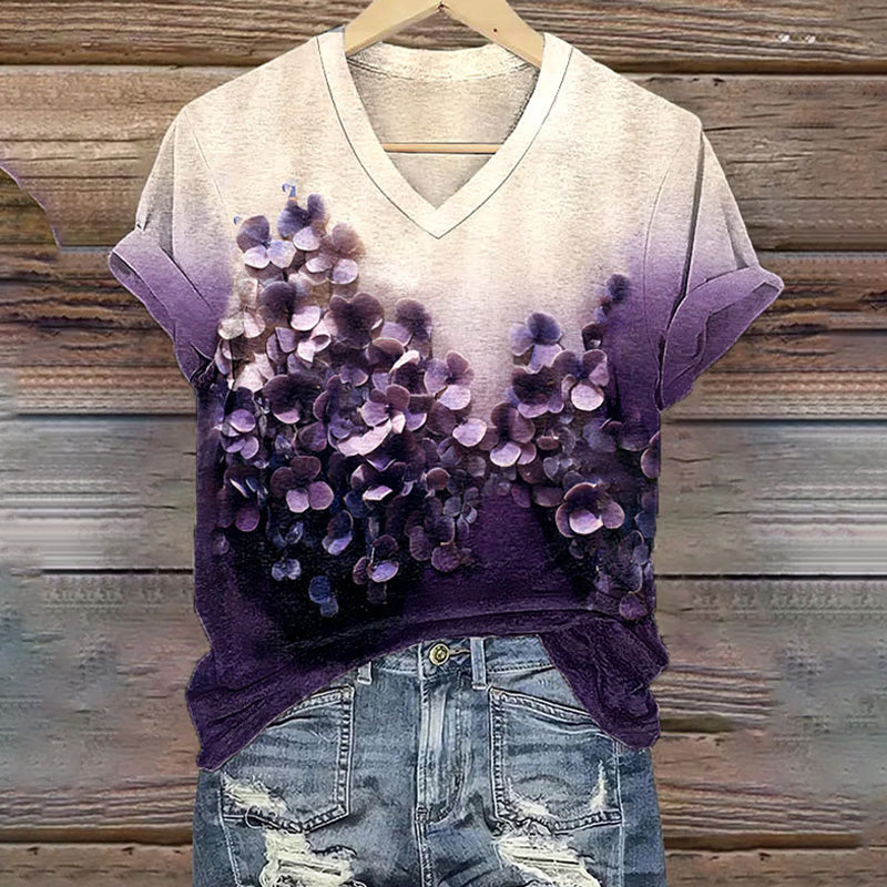 Women's Purple Floral Art Print V-neck Short-sleeved T-shirt elevenforest