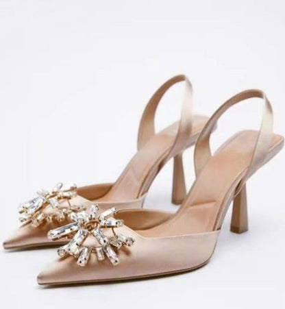 Finely Styled Heels with a Classic Vintage Look