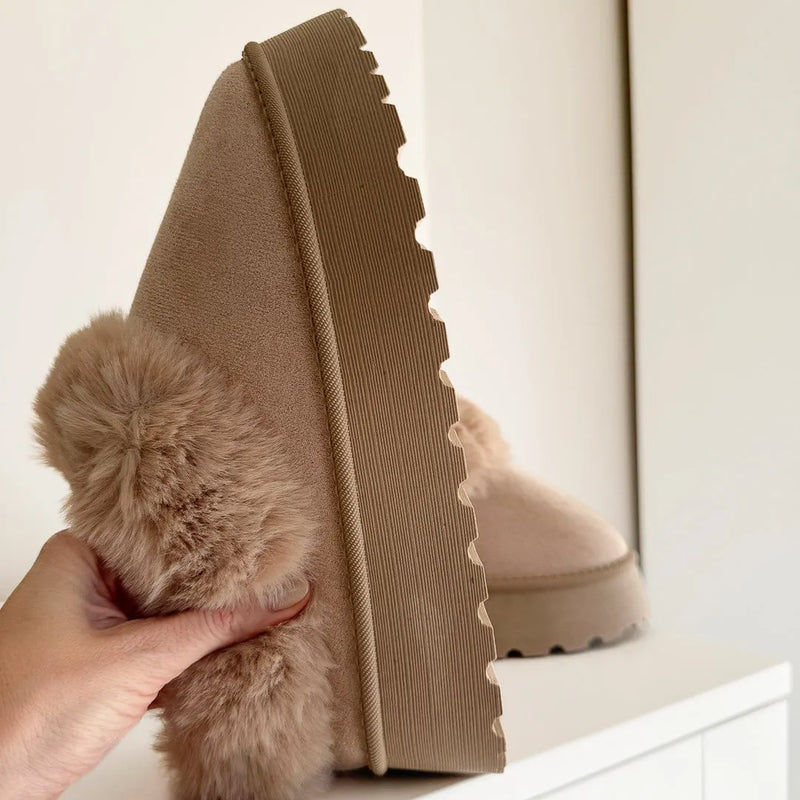 Nordic Fluffy Lined Platform Slippers