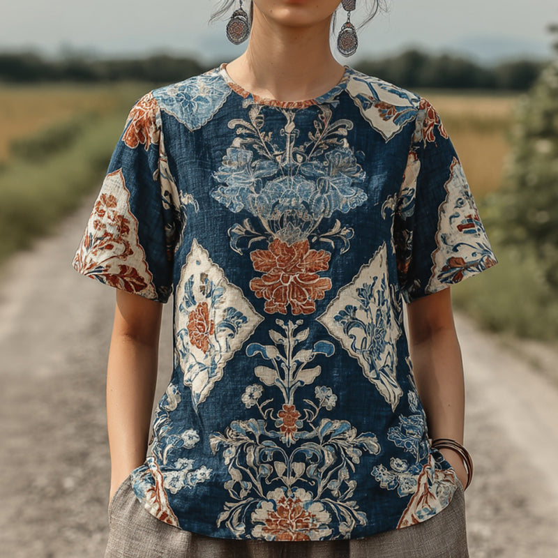 Women's Retro Floral Pattern T-shirt elevenforest