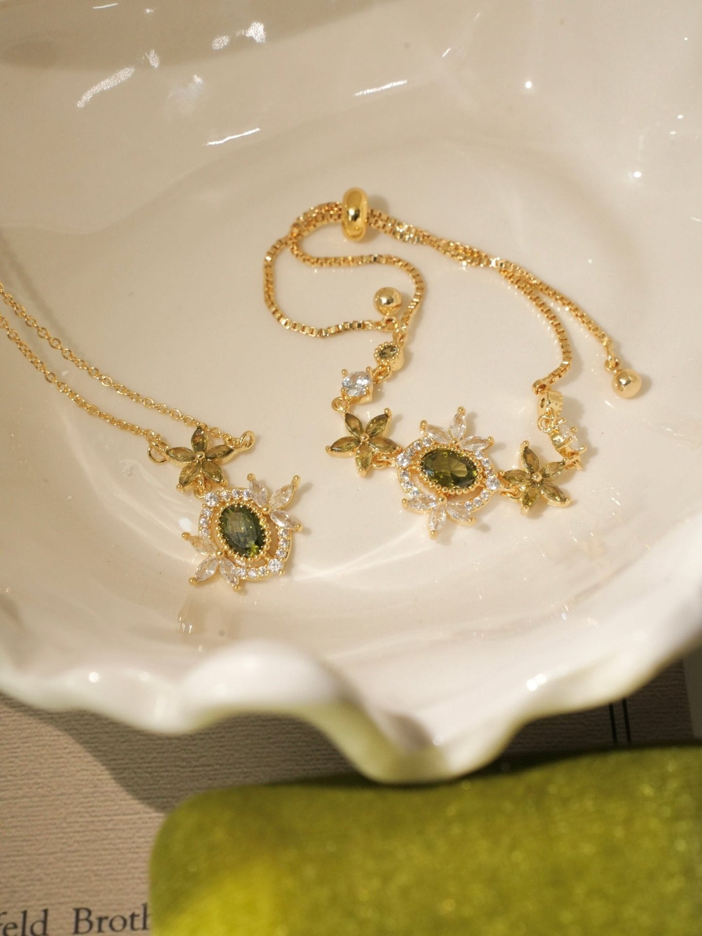 [sample ] Garden of Eden Necklace