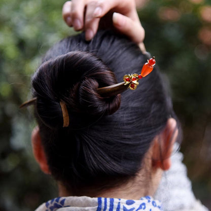 Green Sandalwood Chinese Hairpin for Soothing Harmony