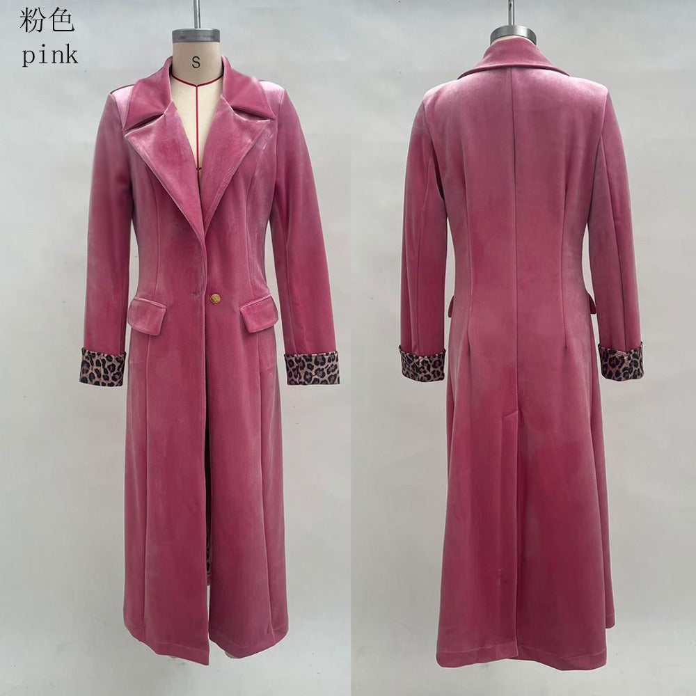 Classic Vintage Coat with a Flattering Fit