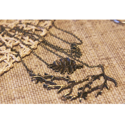 Style Leaf Branch Necklace