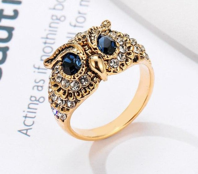 Austrian Rhinestones Owl Eyes Ring