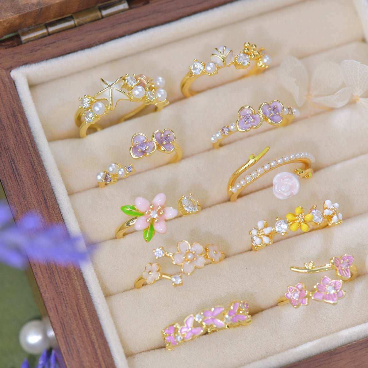 Rose Pearl Ring