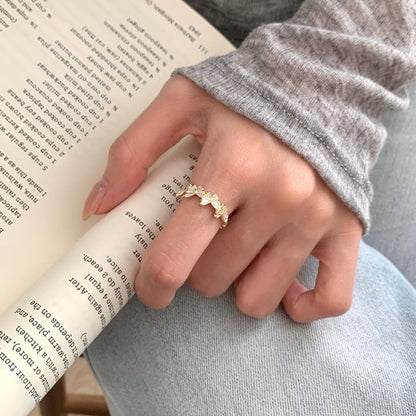 Rosy Flutter Ring