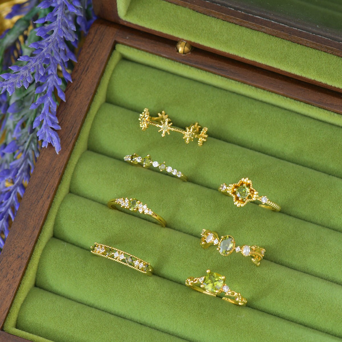 Verte Étoile Ring